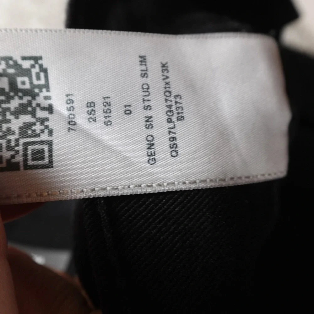 NEW True Religion Jeans Mens 36X32 Black Denim Pants Geno Relaxed Slim Straight‎